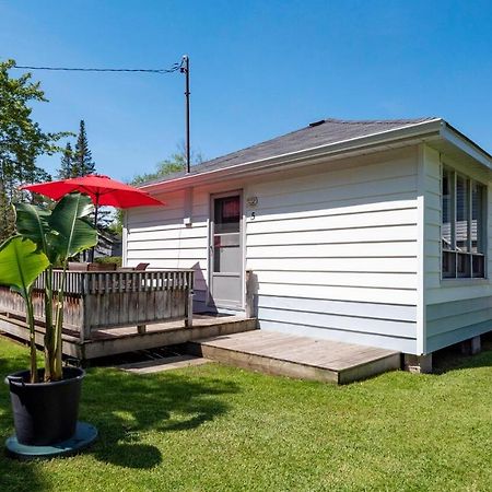 Bel Air Cottages And Motel Sauble Beach Exterior photo