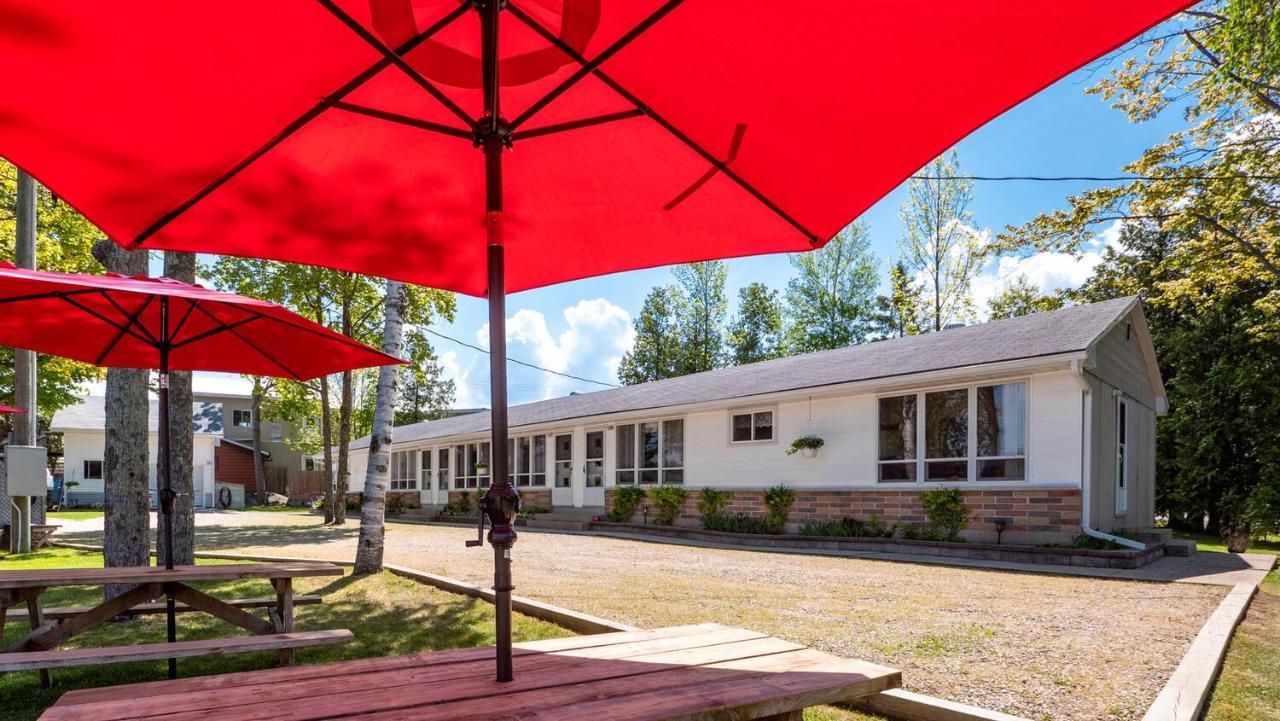 Bel Air Cottages And Motel Sauble Beach Exterior photo