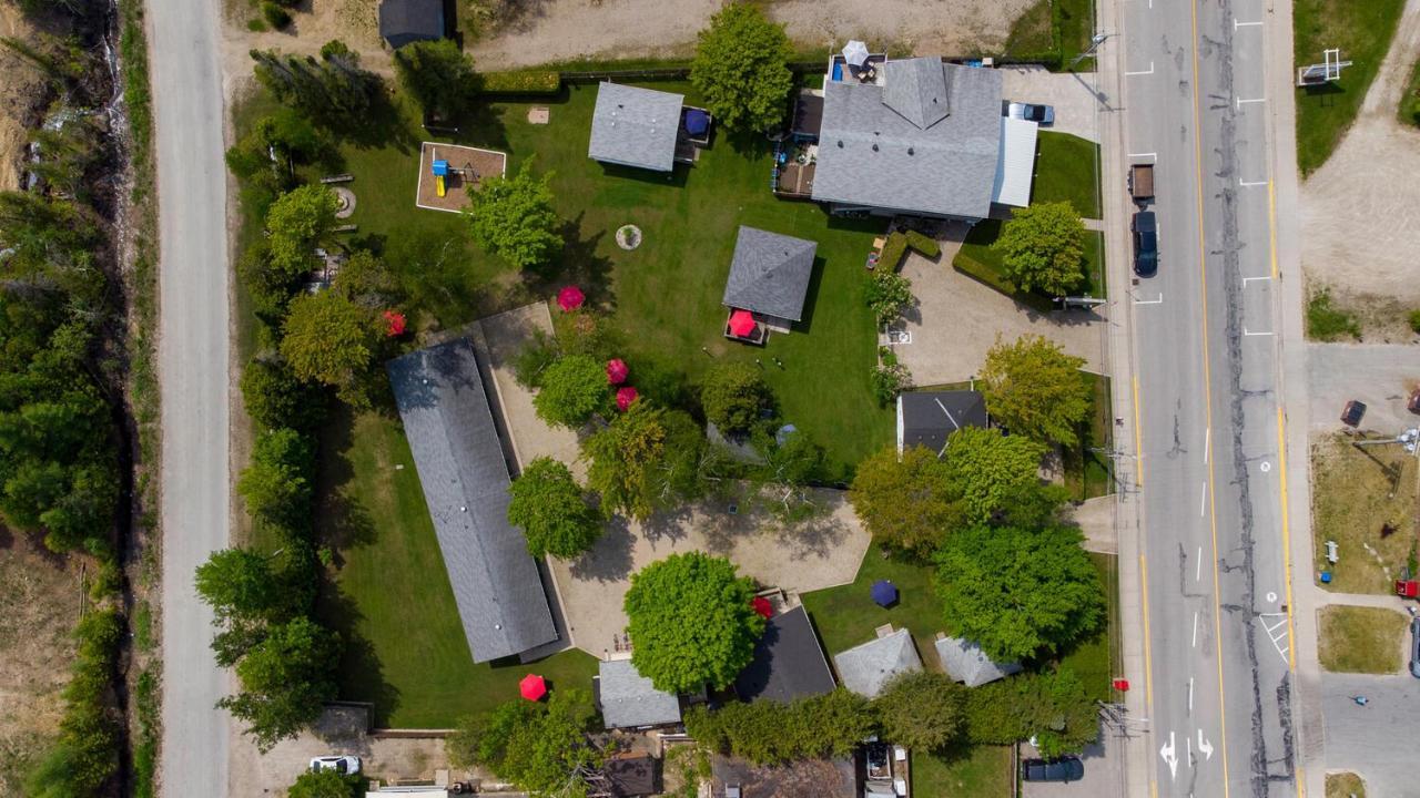 Bel Air Cottages And Motel Sauble Beach Exterior photo