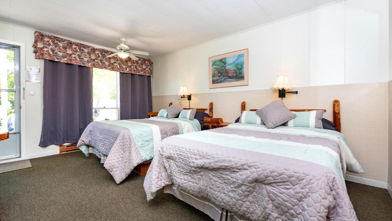 Bel Air Cottages And Motel Sauble Beach Exterior photo